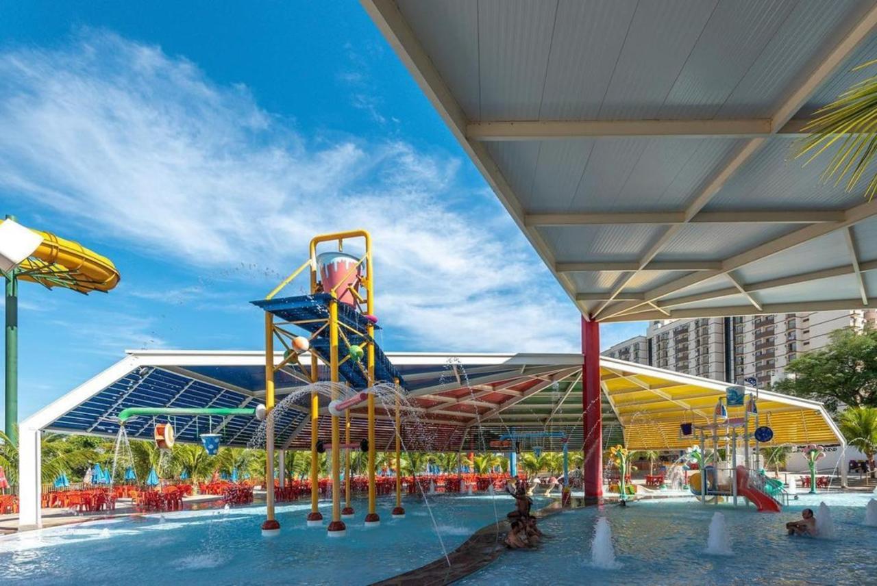 Caldas Novas - Piazza Diroma - Com Ingressos Do Acqua Park Todos Os Dias Exterior foto